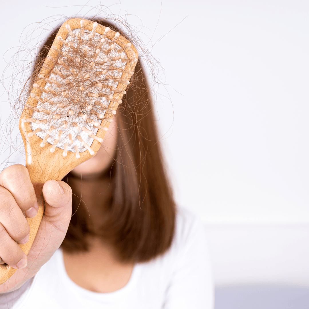 Tratamento Capilar com Ozonioterapia: Combinando Alta Frequência e Reposição de Vitaminas